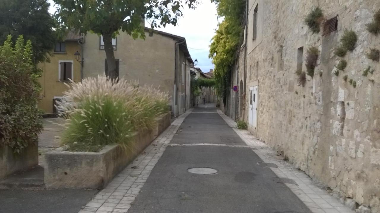 Gite De Claire Lectoure Exterior photo