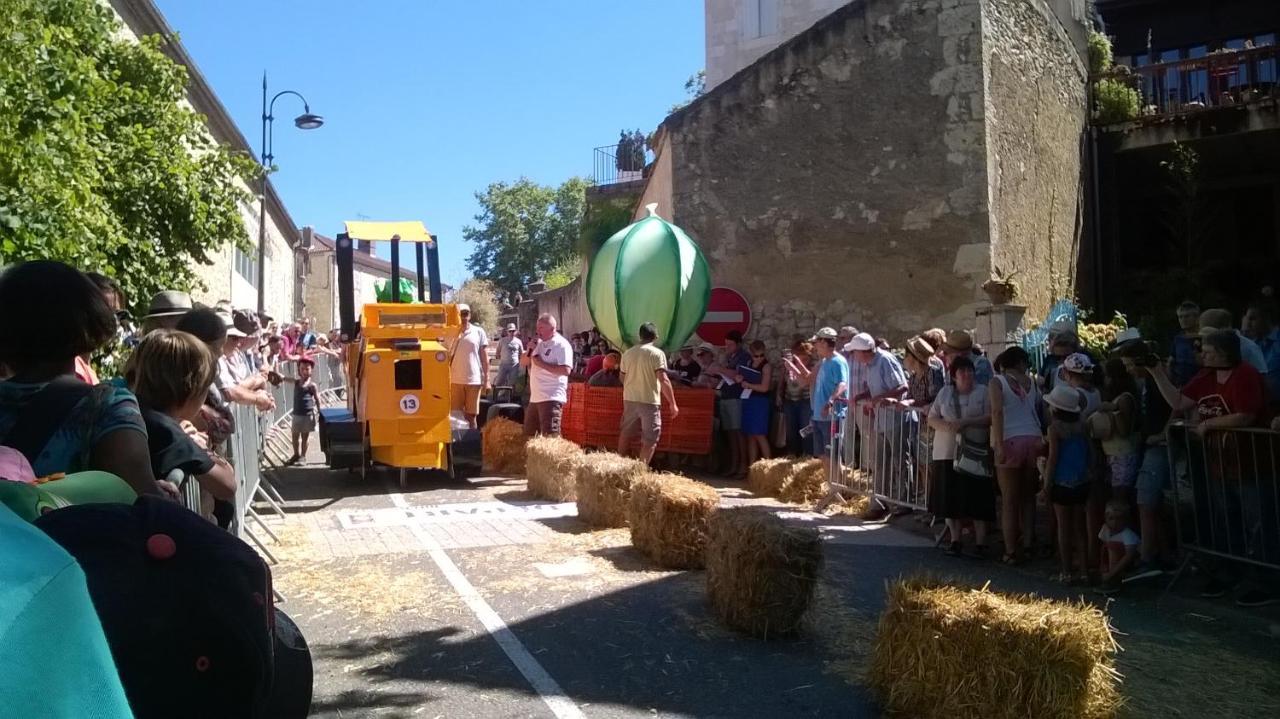 Gite De Claire Lectoure Exterior photo